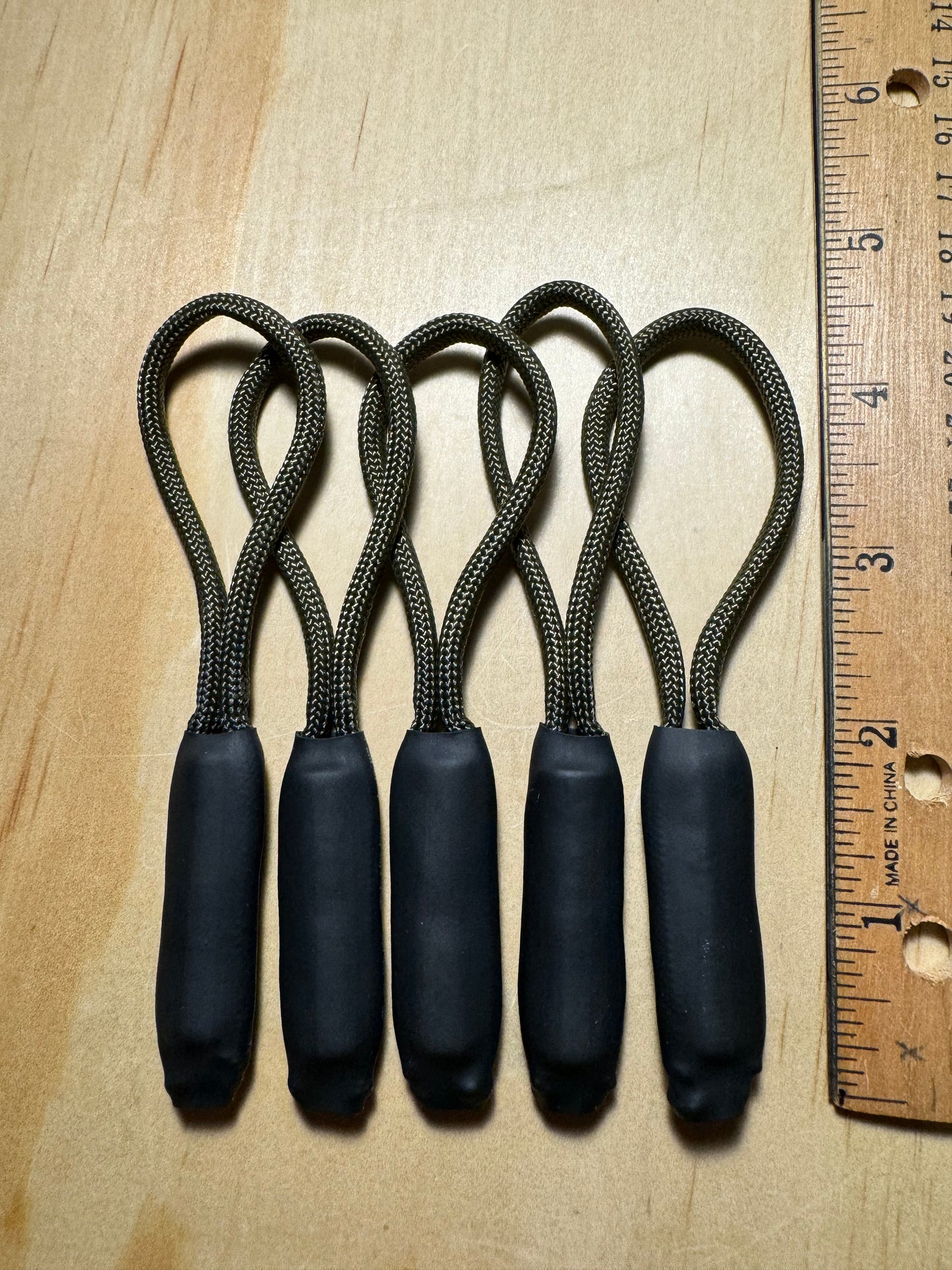 Zipper Pulls / FREE SHIPPING